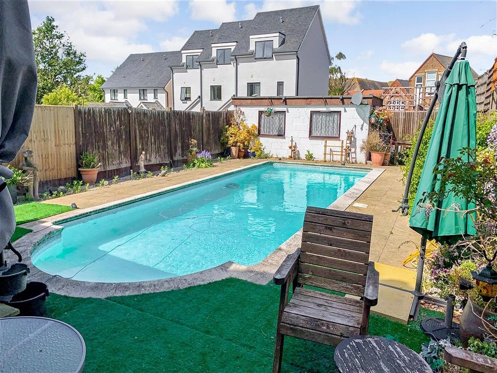 Property photo 3 of 9 Rear Garden