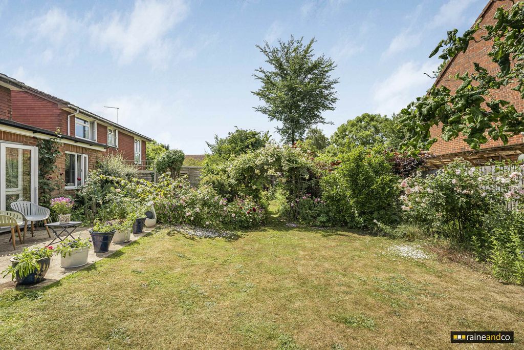 Property photo 3 of 24
