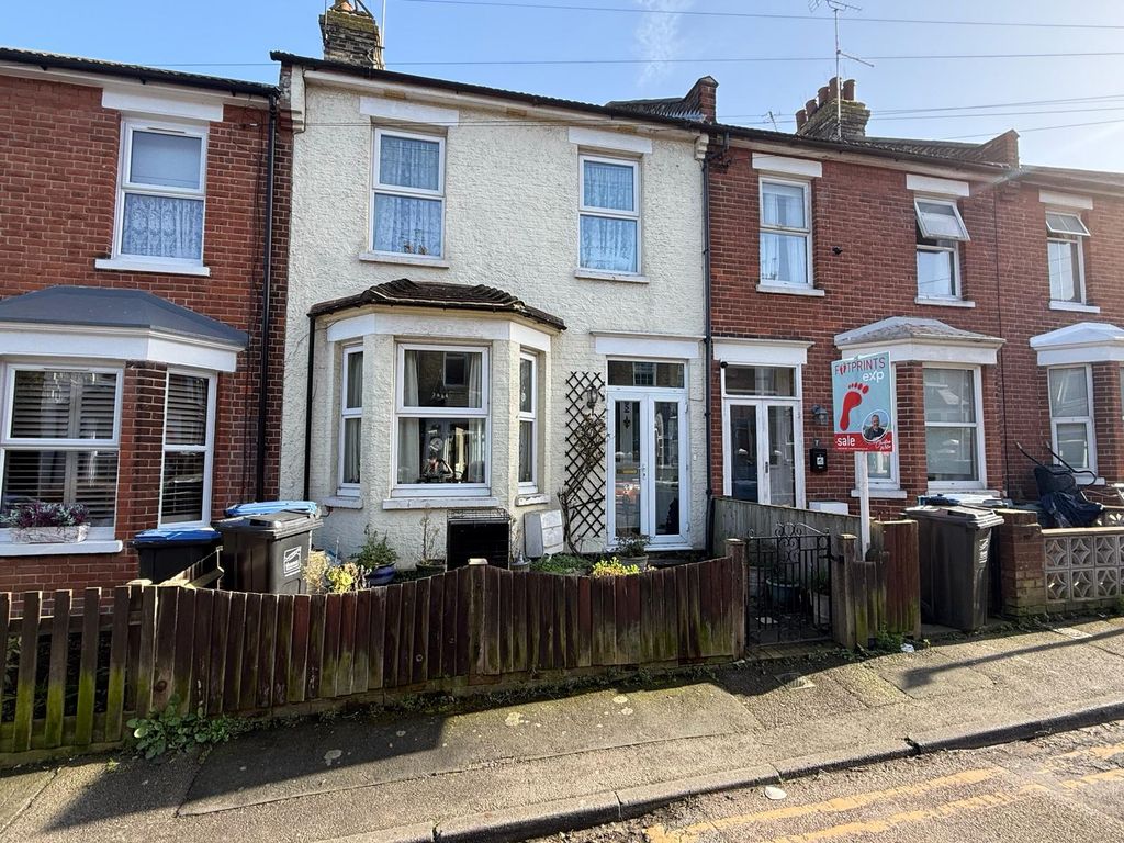 Property photo 1 of 9