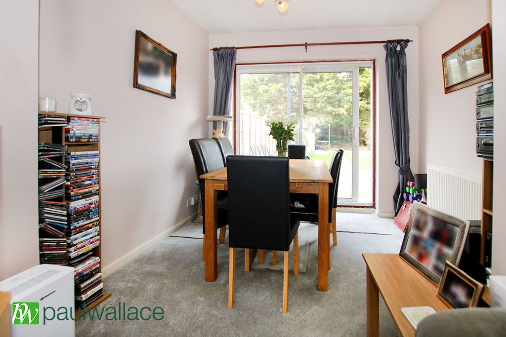 Property photo 3 of 12 Dining Table