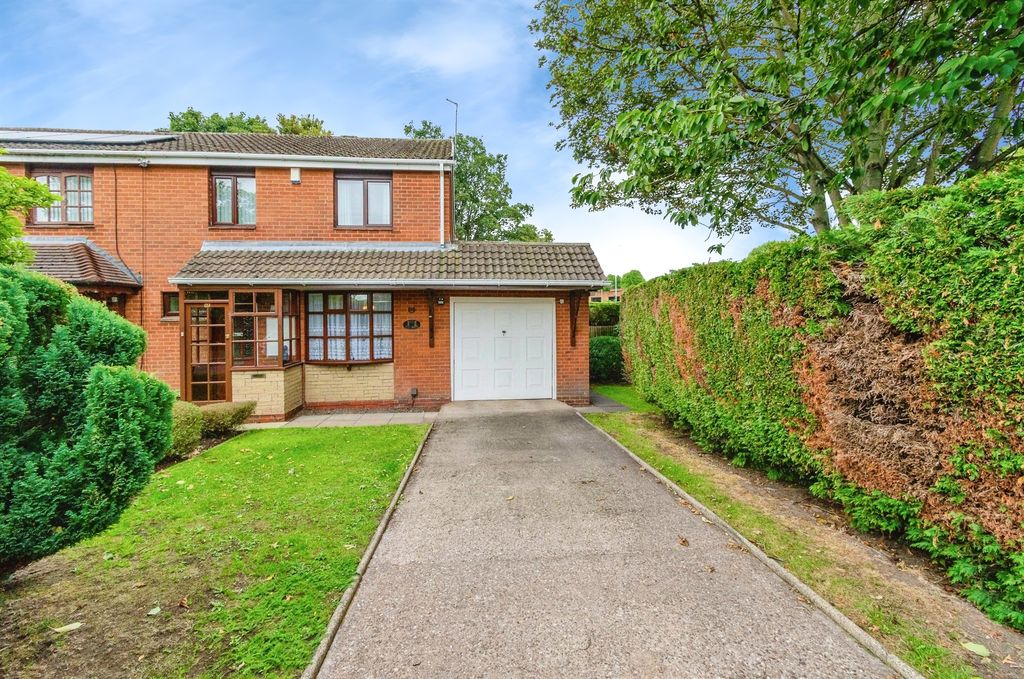 Property photo 1 of 18