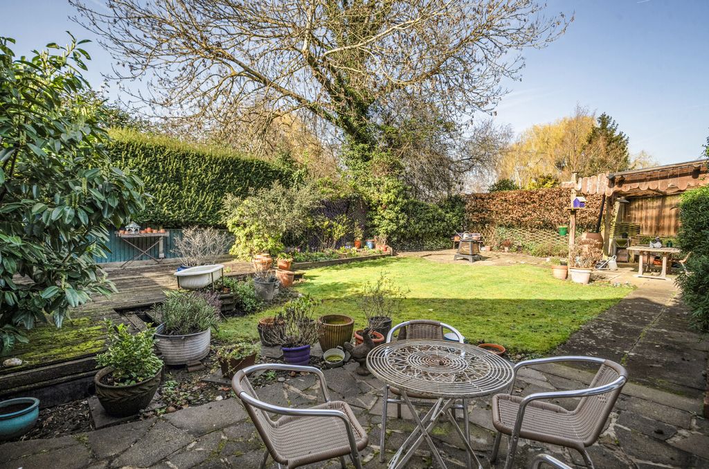 Property photo 3 of 18 1420561-14-699Ef4...