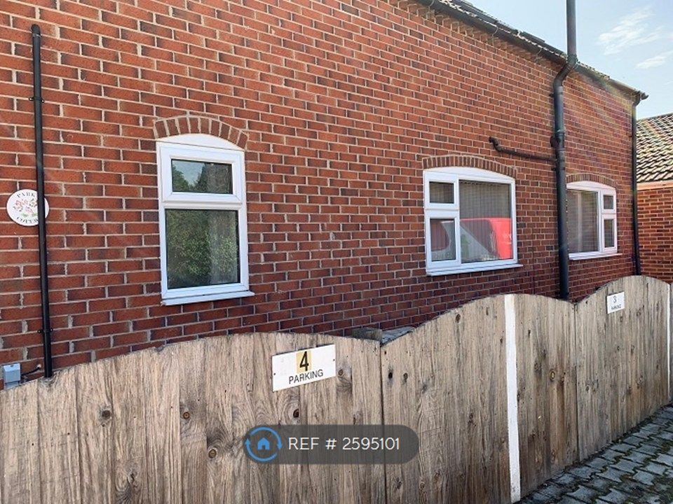 Property photo 2 of 14