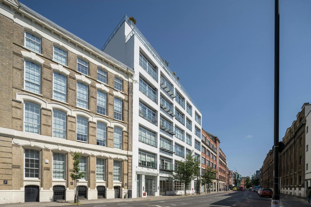 Property photo 3 of 20 St John Street External