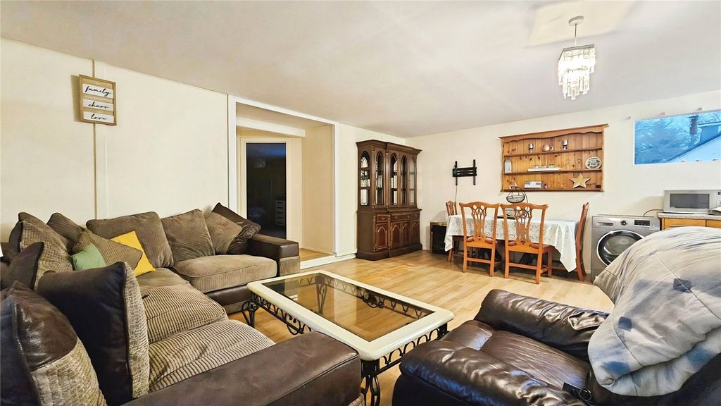 Property photo 1 of 6 Reception Room