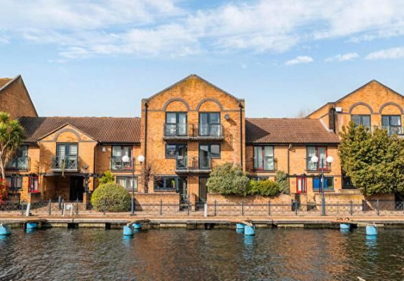 Property photo 2 of 5 Photo 2