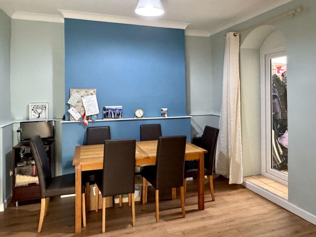 Property photo 3 of 15 Reception Room 2