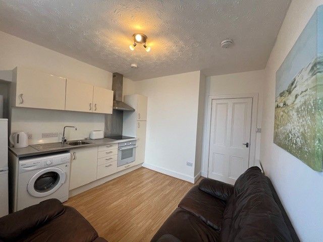 Property photo 2 of 7 Photo 2