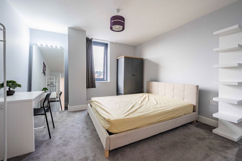 Property photo 3 of 7 Image