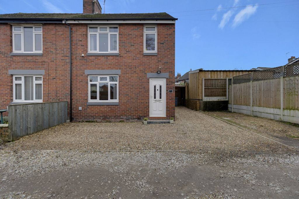 Property photo 1 of 21 4813142