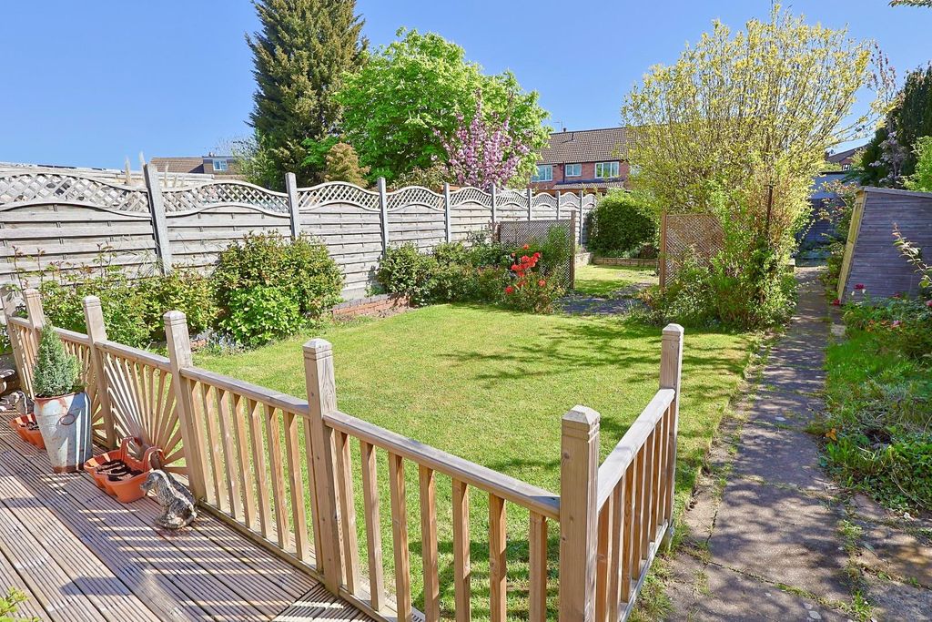 Property photo 3 of 22 Garden