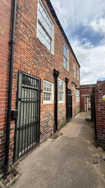 Property photo 3 of 22 Img-20250830-Wa0010