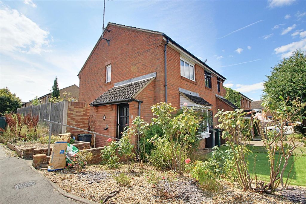 Property photo 1 of 14 Front.Jpg