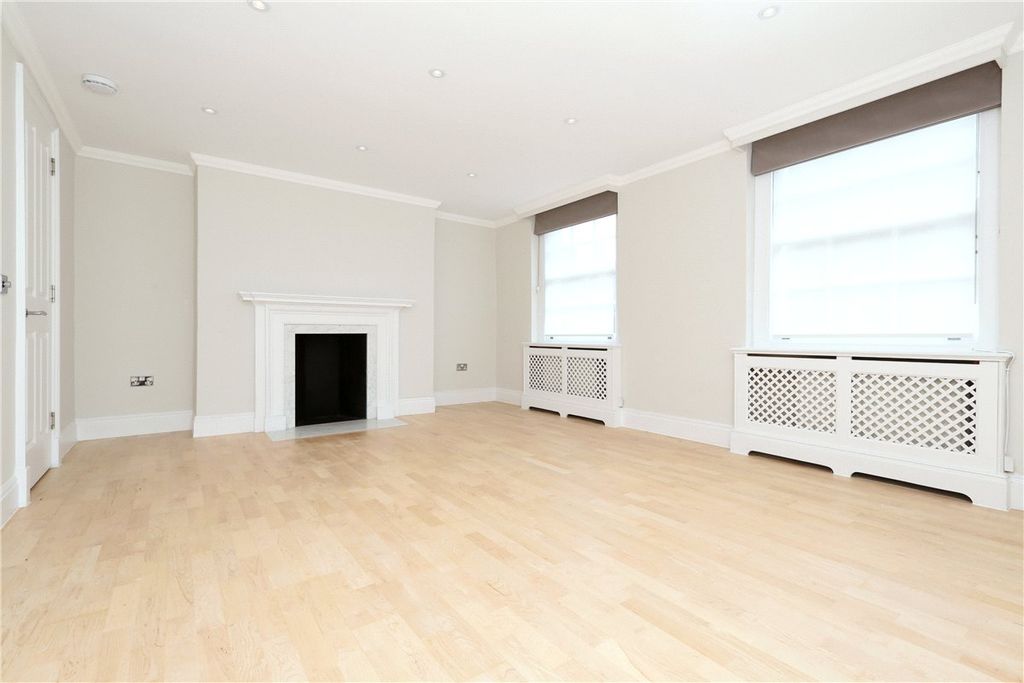 Property photo 1 of 9 Picture No. 11