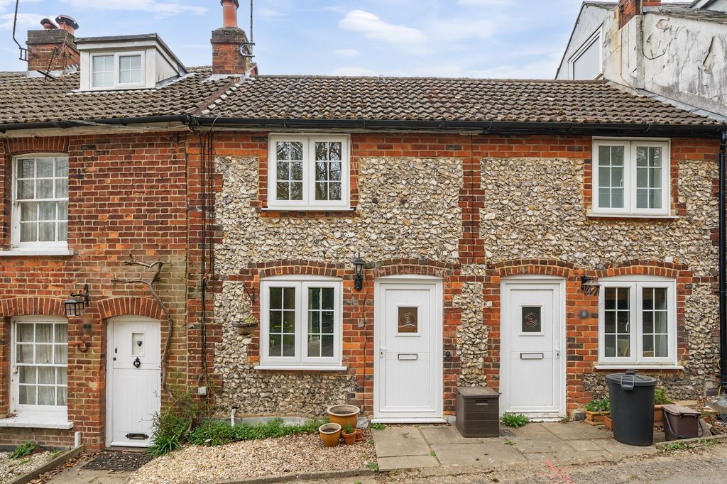 Property photo 1 of 12