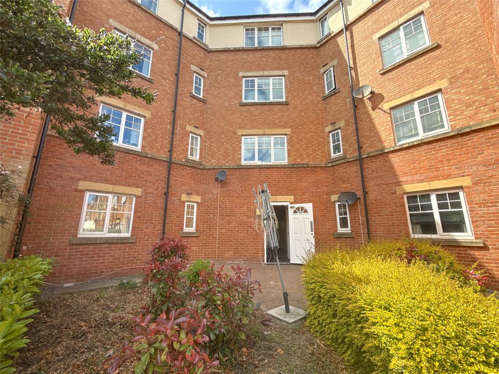 Property photo 1 of 20 External