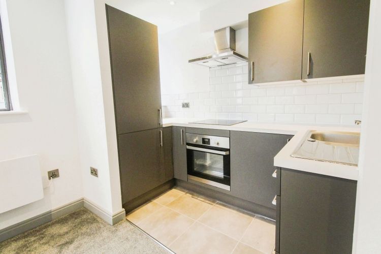 Property photo 3 of 10 Med_Img_9067_18_Orig