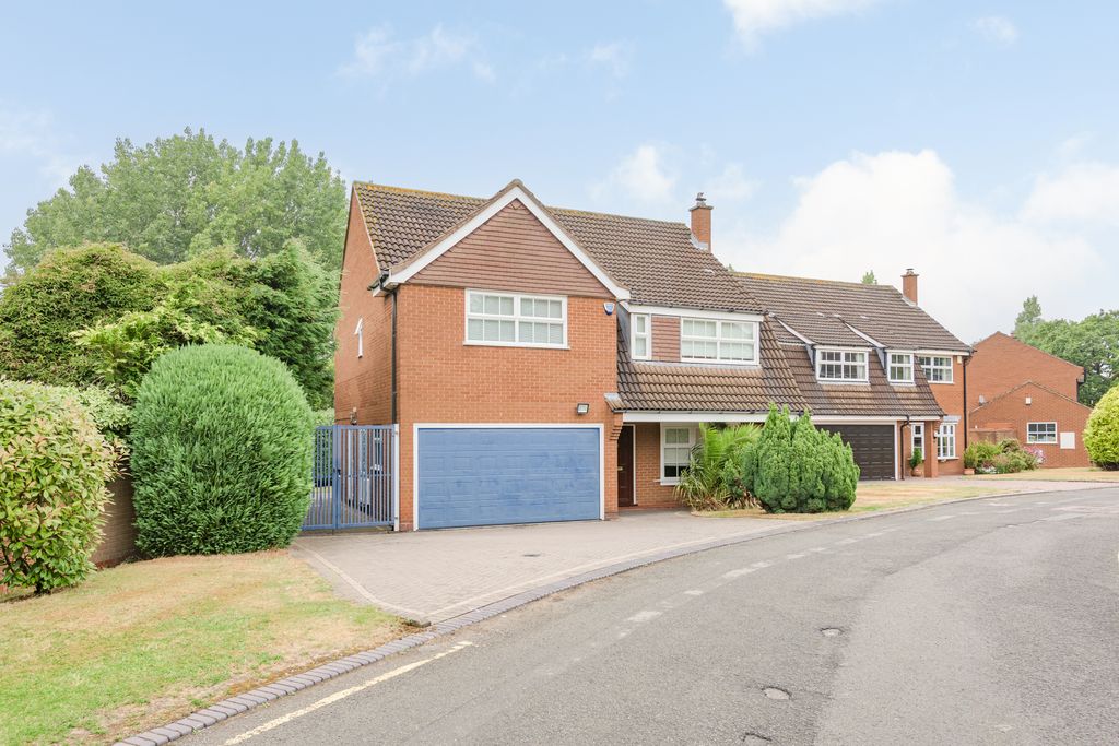 Property photo 1 of 29