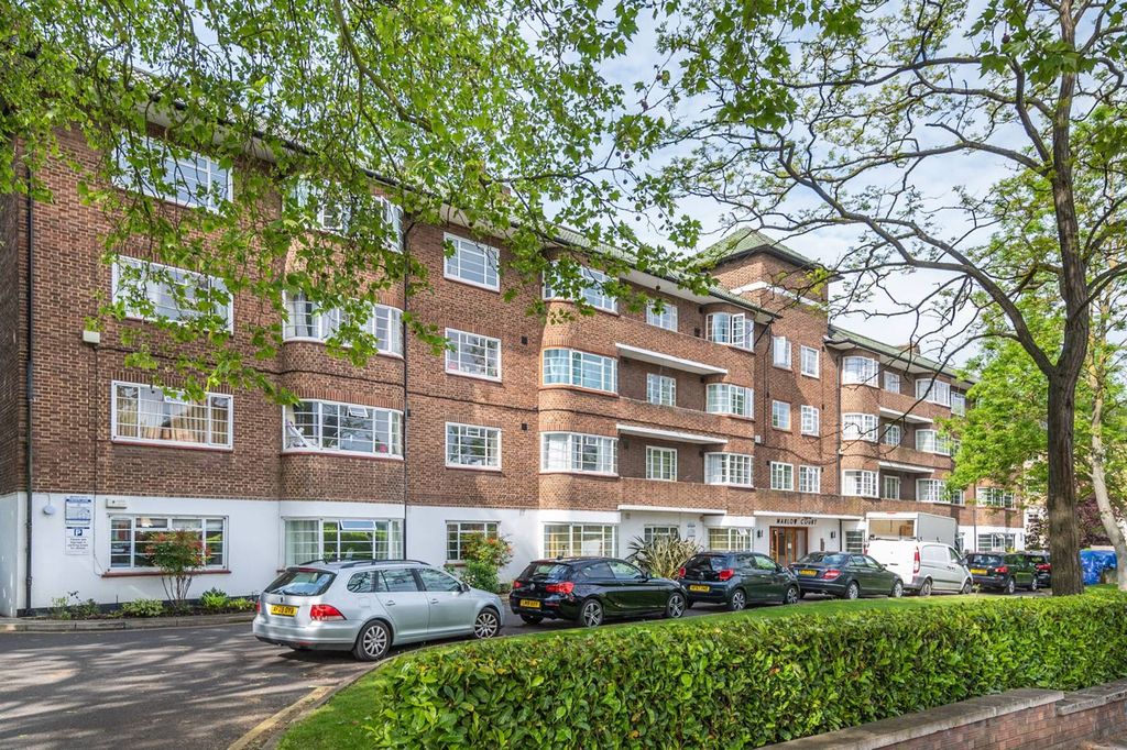 Property photo 3 of 10