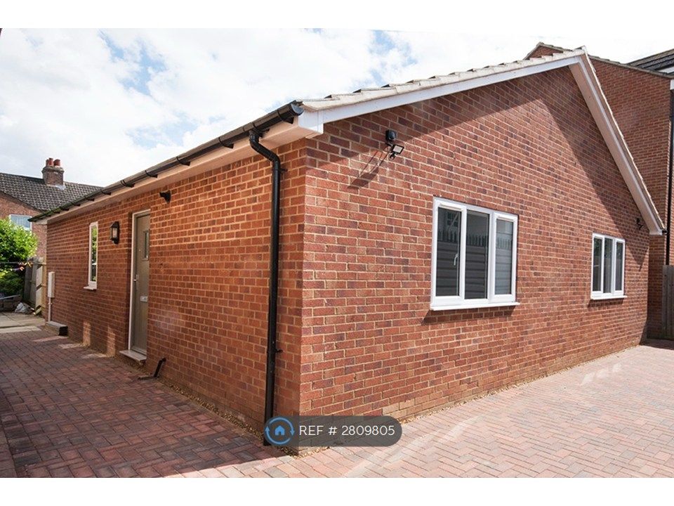 Property photo 2 of 16