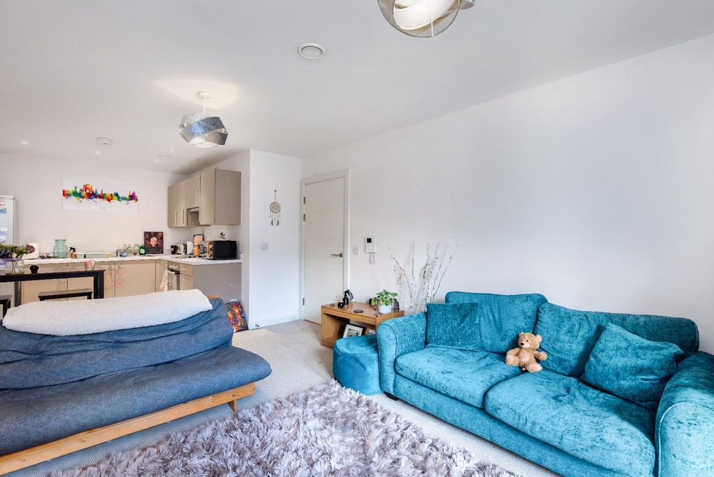 Property photo 3 of 10 Picture 3