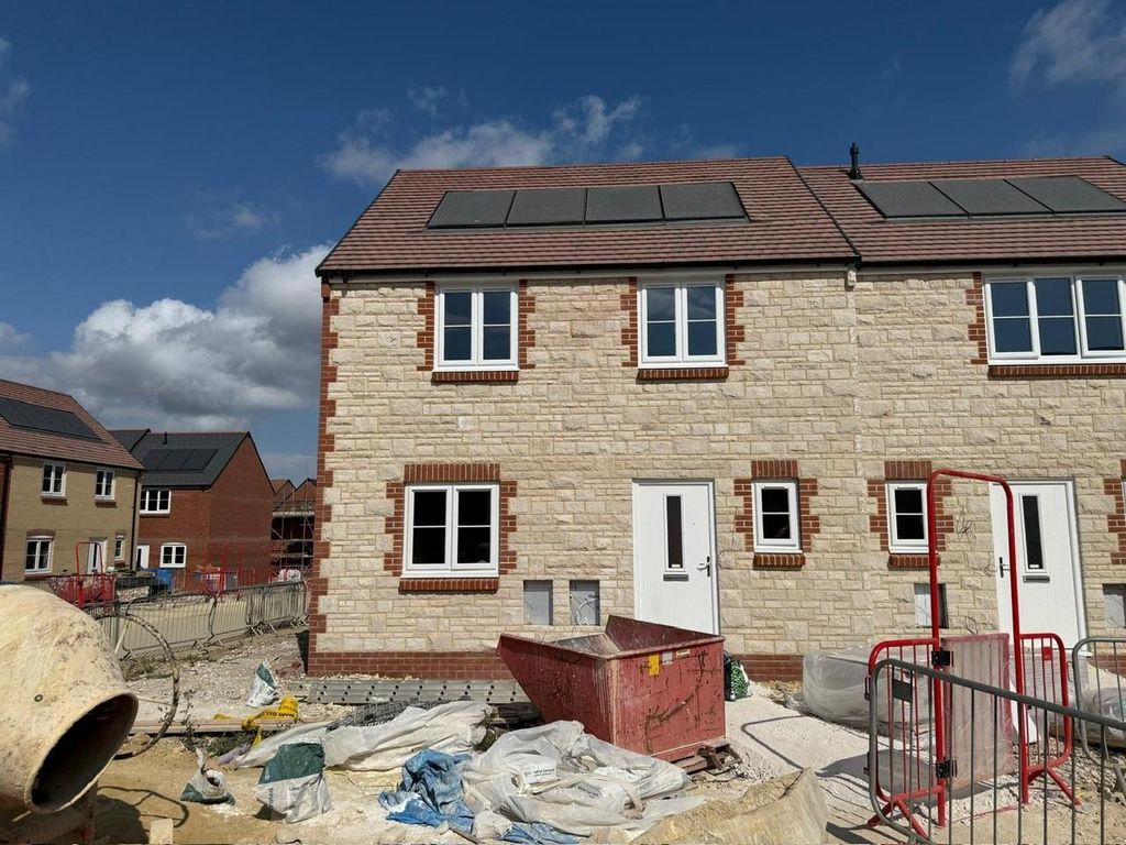 Property photo 1 of 12 Plot 297 Front.Jpg