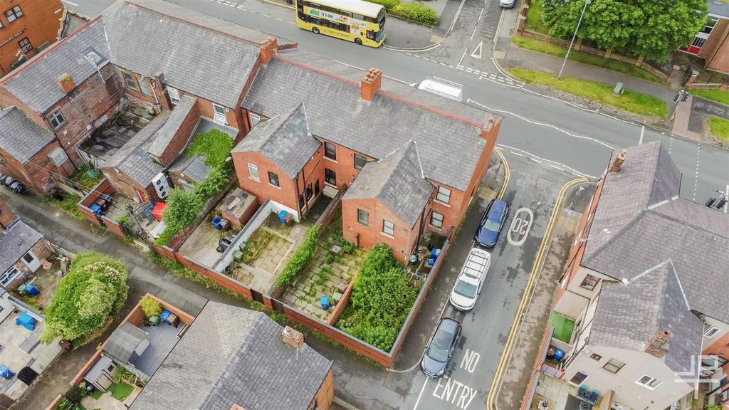 Property photo 2 of 6 Dji_0404.Jpg