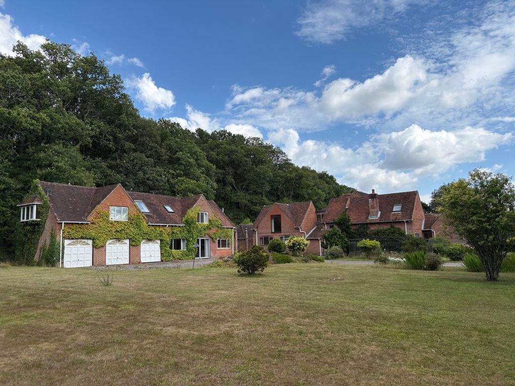 Property photo 1 of 14