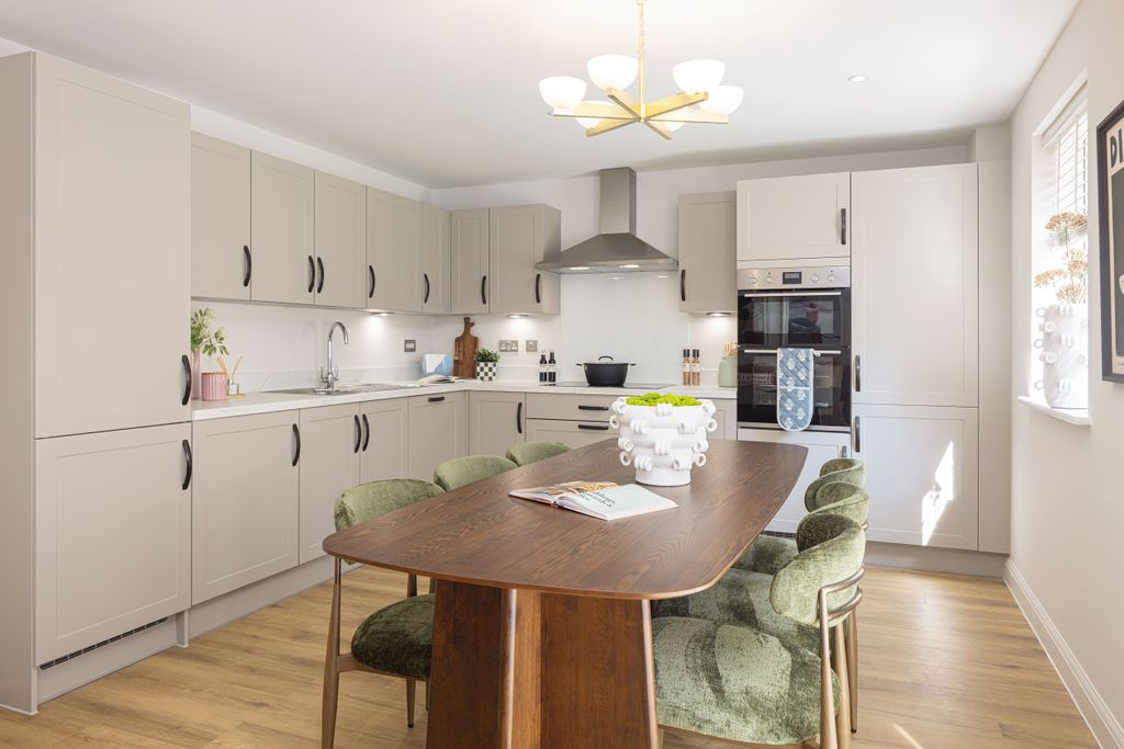 Property photo 2 of 10 Sudbury Kitchen