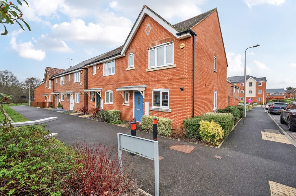 Property photo 1 of 17 1405254-5-6980918...