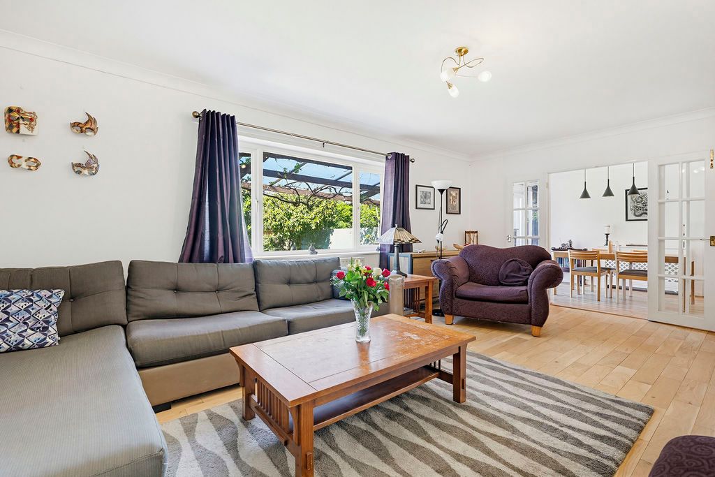 Property photo 2 of 16 Photo 5