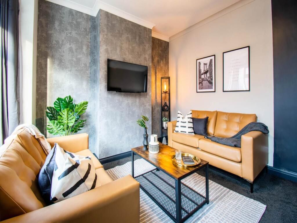 Property photo 1 of 4 1 Bed Flat To Rent Stagbury Ave, London Cr5