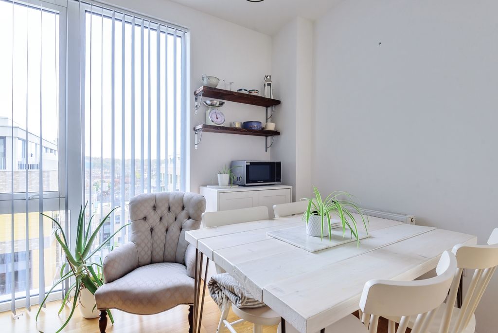 Property photo 2 of 16 924090 (2)