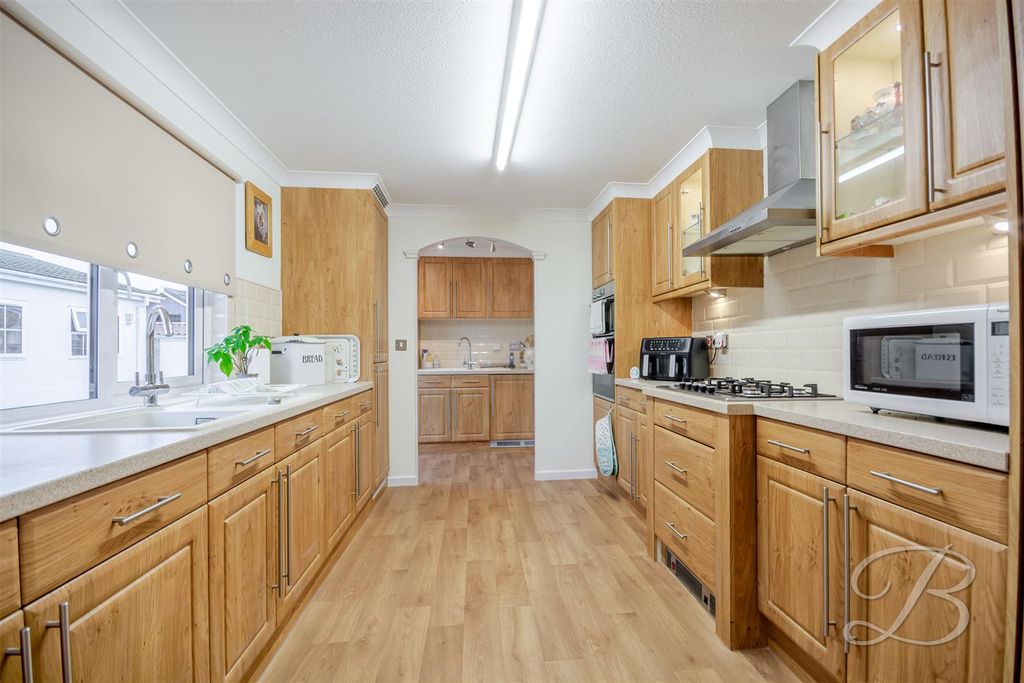 Property photo 2 of 27 Ccltd-14.Jpg