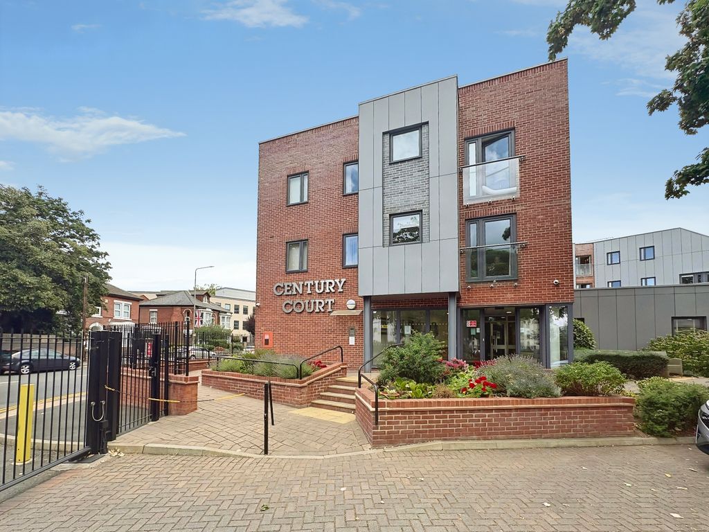 Property photo 1 of 11 External