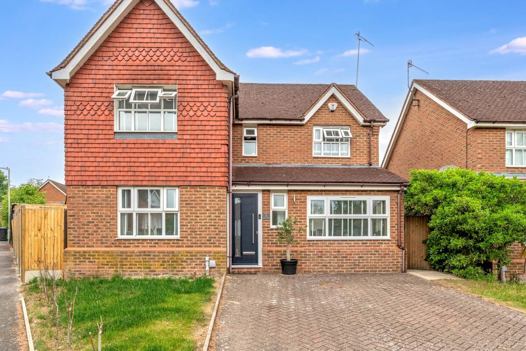 Property photo 1 of 19