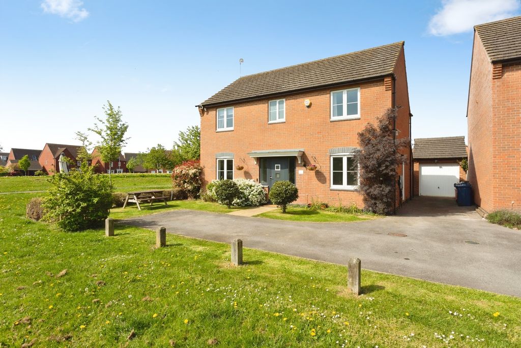 Property photo 1 of 26 Pbox-Img.Jpg