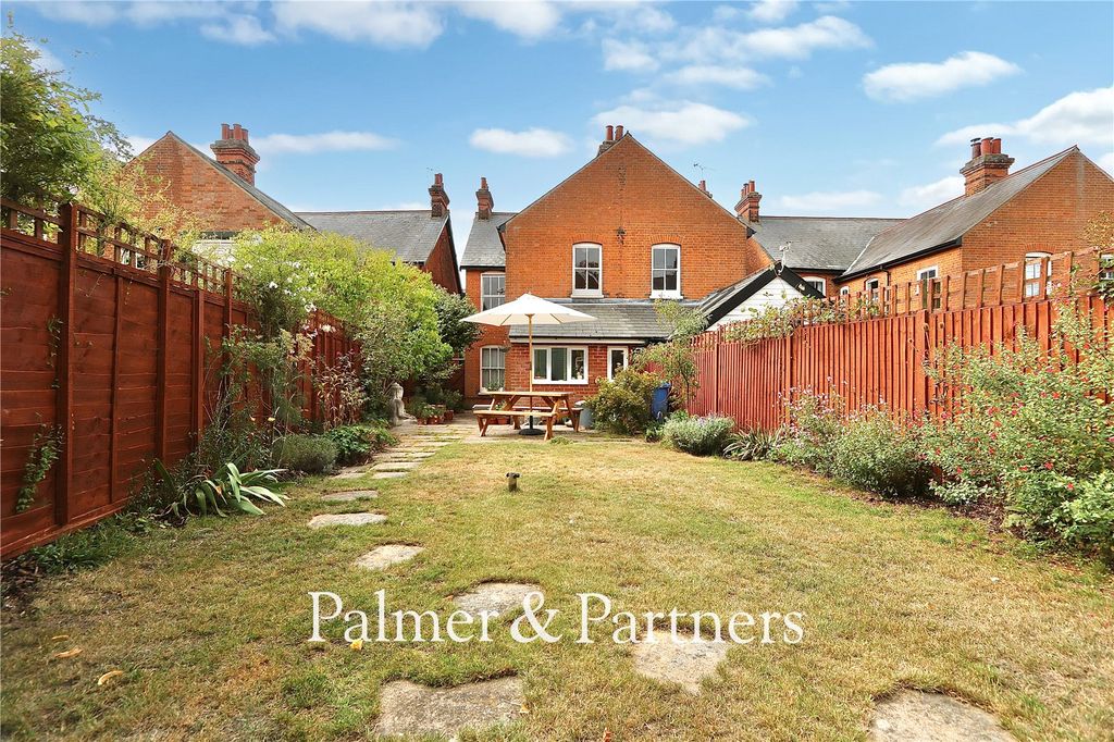 Property photo 2 of 30 Picture No. 04