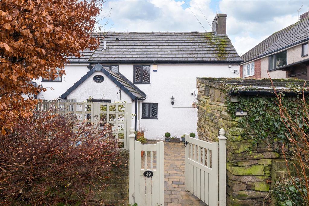 Property photo 1 of 32 Untitled (14 Of 19).Jpg