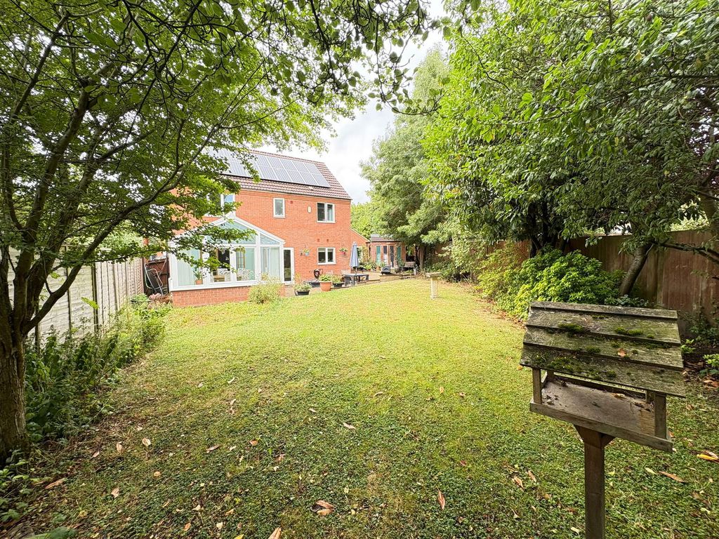 Property photo 1 of 25
