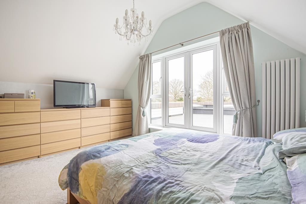 Property photo 3 of 12 Master Bedroom