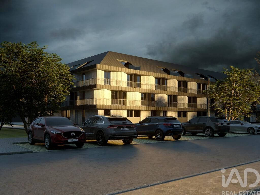 Property photo 1 of 10