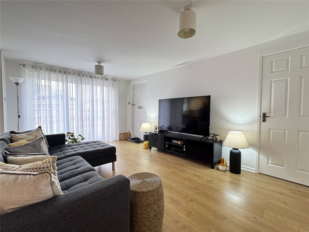 Property photo 2 of 7 Picture No. 06