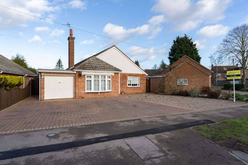 Property photo 1 of 20