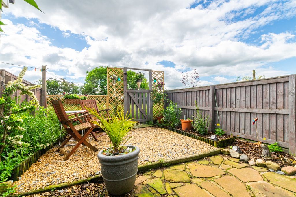 Property photo 3 of 20 Rear Garden