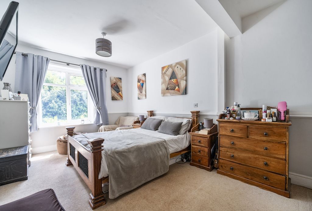Property photo 2 of 17 1313834-4-6859A09...