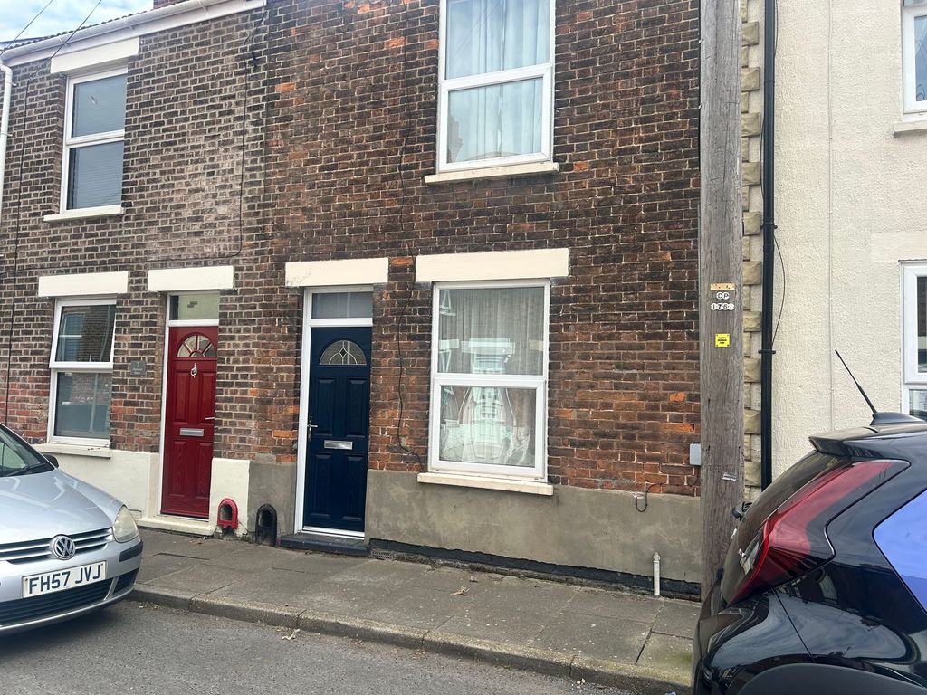 Property photo 1 of 15