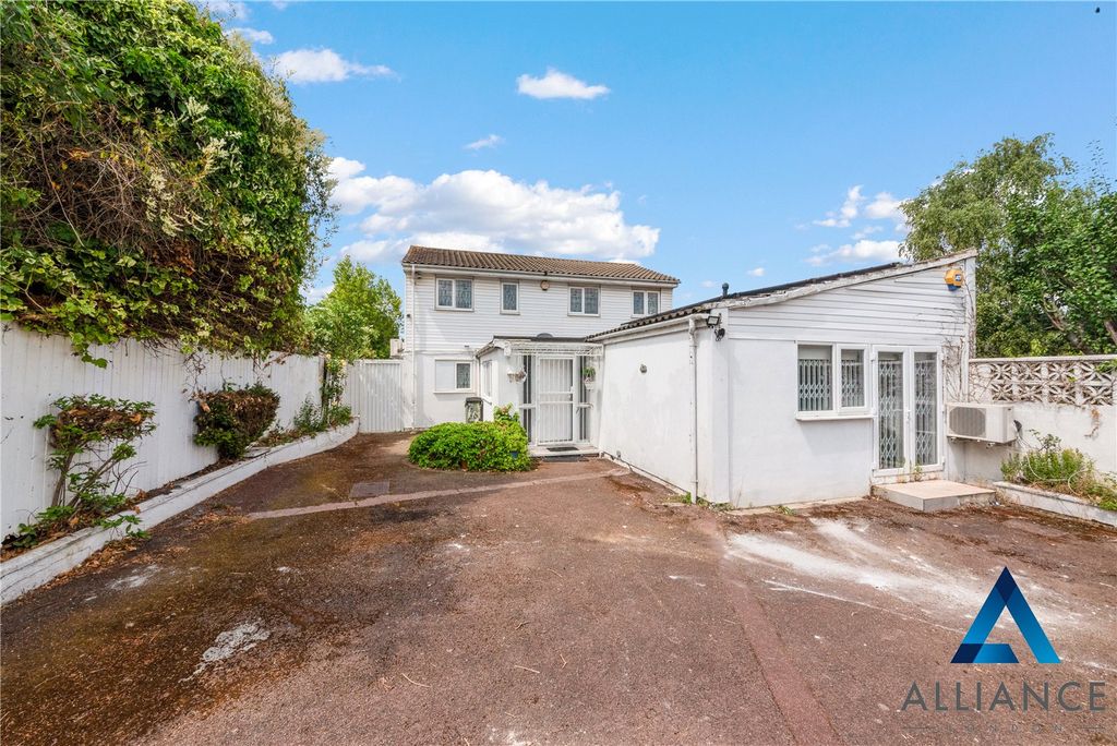 Property photo 1 of 10 Picture No. 11