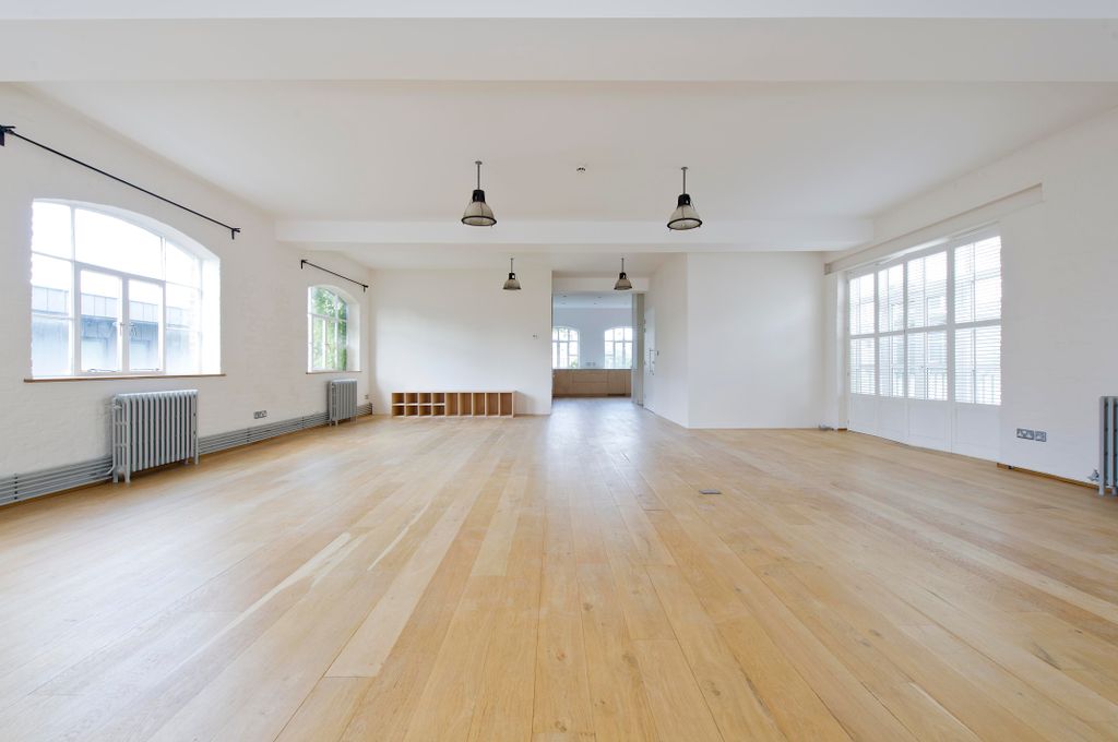 Property photo 3 of 11 A085i00000L97H6Aaj_Bgo100021_06.Jpg