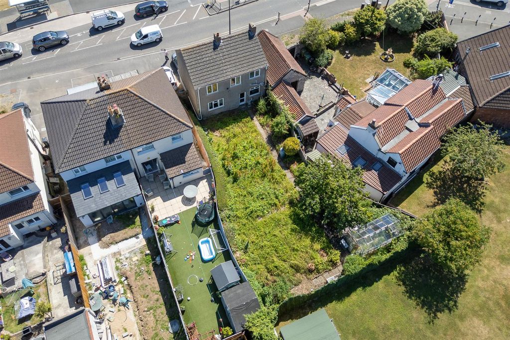 Property photo 3 of 32 78 Highridge Road, Bishopsworth, Bristol Bs13 8Hp
